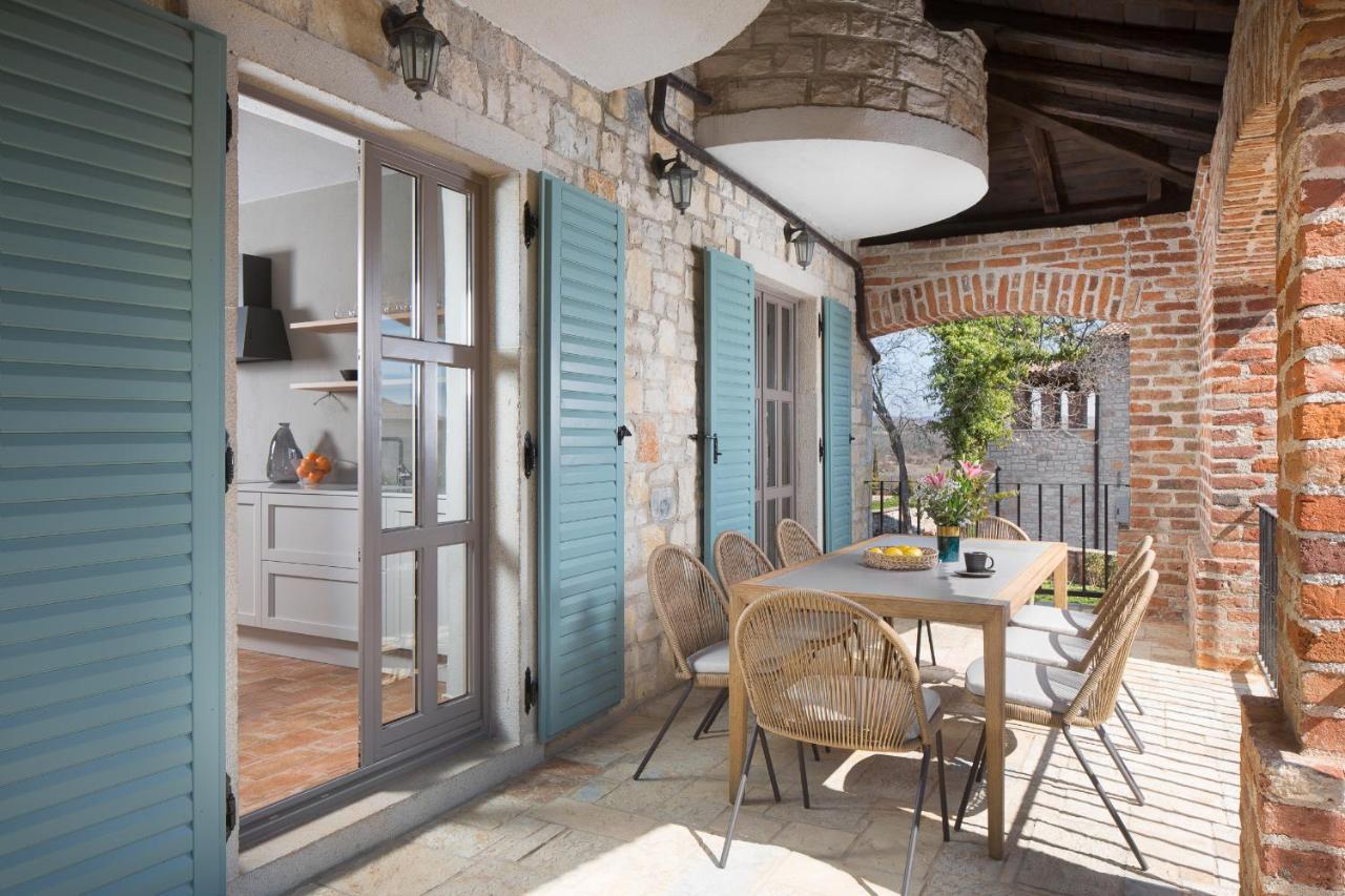 Villas Sv. Lovrec By Istarski Dvori Sveti Lovreč Pazenatički Eksteriør billede
